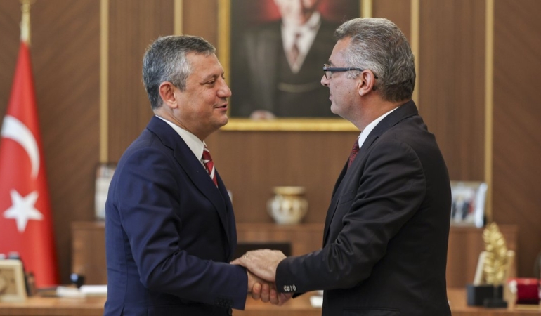 Özgür Özel’den KKTC Cumhurbaşkanı Tufan Erhürman’a ziyaret