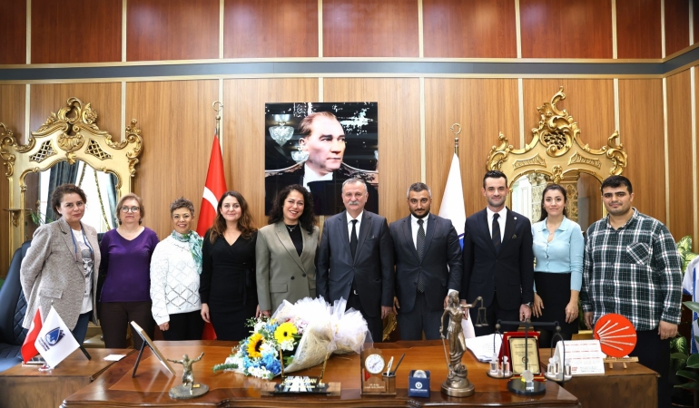 Yunusemre Belediye Başkanı Semih Balaban, Manisa Barosu’nu ağırladı