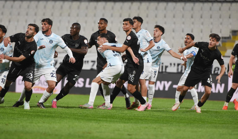 Manisa FK, yeni teknik direktörü Dalcı ile Adana Demirspor’a gol olup yağdı: 5-0