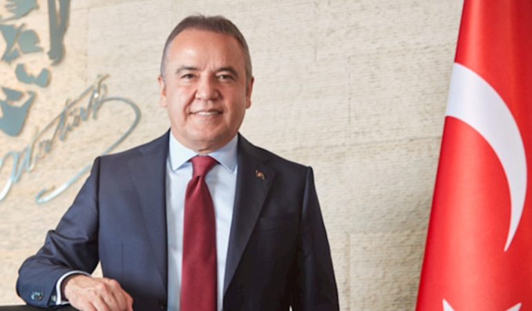 Antalya Barosu’ndan Muhittin Böcek için çağrı: Serbest bırakılması anayasal ve insani bir gerekliliktir