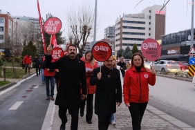 DİSK'in Ankara yürüyüşü Eskişehir'de devam ediyor