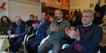 Edremit’te Toplumsal Araştırmalar, Kültür ve Sanat Vakfı hizmete açıldı