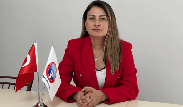 Eğitim-İş Manisa’da usulsüz yerleştirme iddiasıyla ilgili suç duyurusunda bulundu