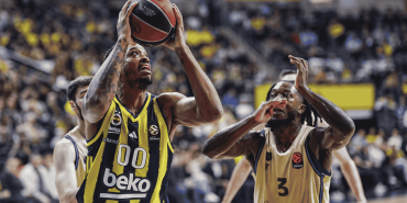 Fenerbahçe Beko, Barcelona'yı son saniyede devirdi: 72-71