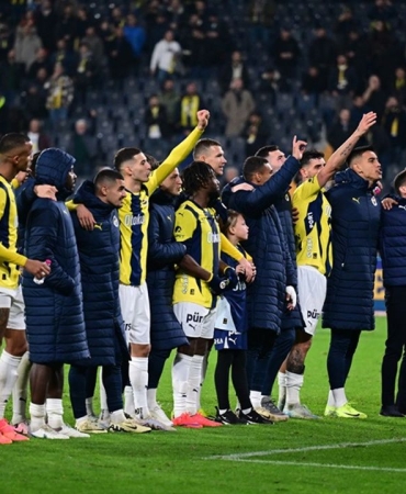 Fenerbahçe'de derbi öncesi kriz: Tam 13 eksik var