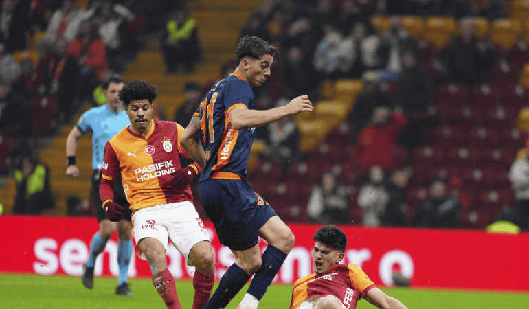 Galatasaray, Ziraat Türkiye Kupası'nda Başakşehir maçından galibiyetle çıktı: 1-0