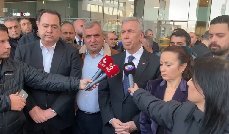 Gülşah Durbay'a Mansur Yavaş’tan geçmiş olsun ziyareti