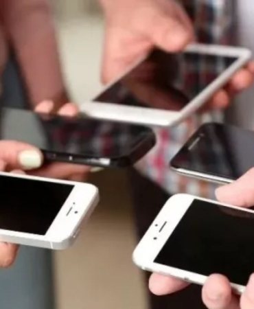 Hindistan'da akıllı telefonlara hükümete ait siber güvenlik uygulamasının yüklenmesi zorunlu