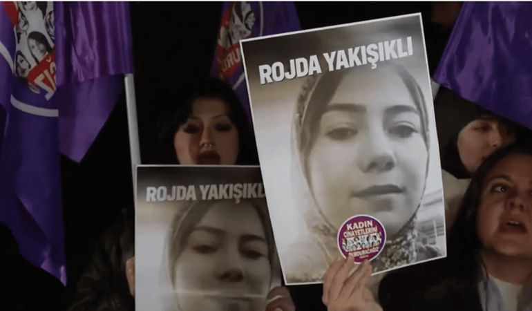 Kadın Cinayetlerini Durduracağız Platformu’ndan TBMM önünde protesto: Rojda Yakışıklı cinayetinin faili siyasi iradedir