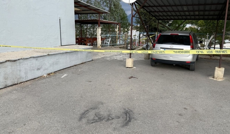 Mersin’de ortaokul öğrencisi okul müdürünü silahla yaraladı