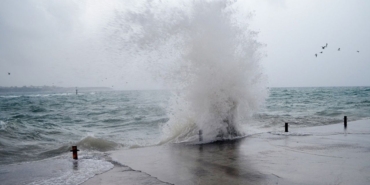 Orta ve Doğu Karadeniz için kuvvetli rüzgar ve fırtına uyarısı
