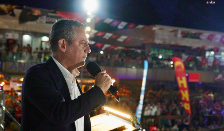 Özel emekçilere seslenerek erken seçim çağrısında bulundu: Geçim yoksa seçim var