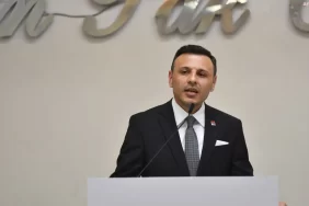 Özgür Çelik: Beraat kararı beklediğimiz bir dava siyasi saiklerle ertelendi