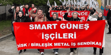 Smart Solar'da 'grev kırıcılığı' gerilimi: İşçiler merkeze yürüdü