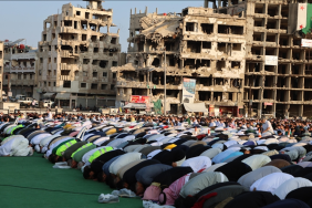 Suriye'nin Humus ilinde bir camide meydana gelen patlamada 5 kişi