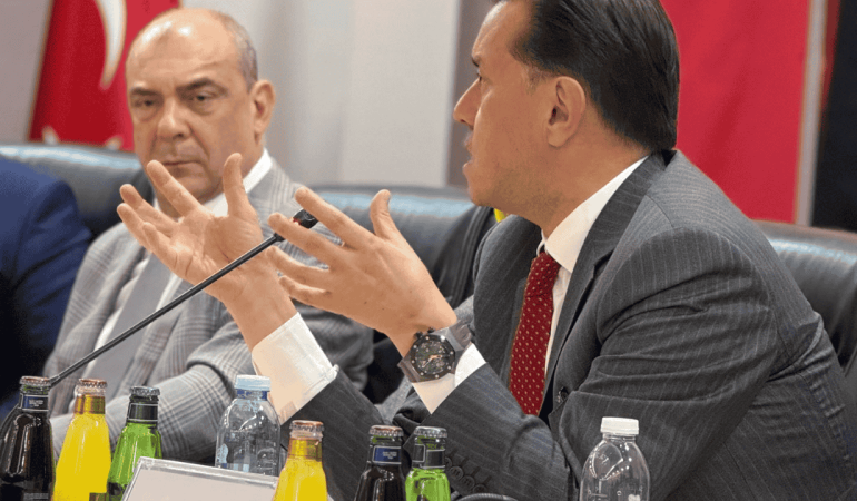 TBMM’de Nebi Hatipoğlu’nun 9.2 milyonluk saati gündem oldu