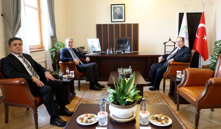 YSK Başkanı Ahmet Yener, DEM Parti Eş Genel Başkanı Tuncer Bakırhan’ı ziyaret etti