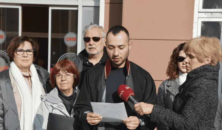 Manisa’da Hayvanları Koruma Derneği’nden, mahalle muhtarları hakkında ‘Görevi Kötüye Kullanma” suç duyurusu