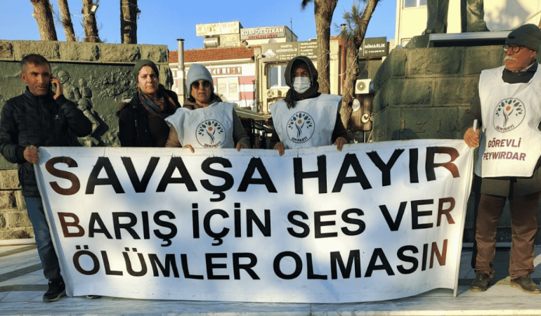 Ayvalık’ta Rojava saldırılarına karşı ortak tepki