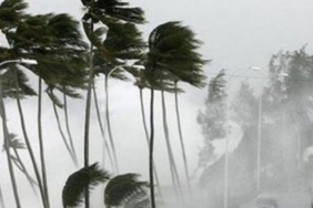 Bozcaada ve Gökçeada feribot seferleri iptal edildi