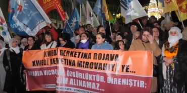 Demokratik Kurumlar Platformu'ndan İstanbul'da Halep protestosu