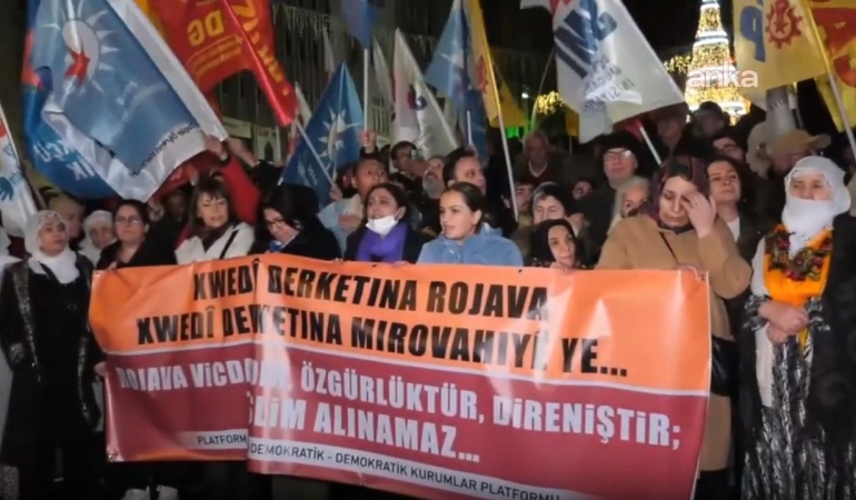 Demokratik Kurumlar Platformu’ndan İstanbul’da Halep protestosu