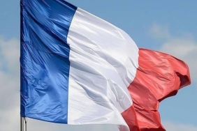 Fransa'da hükümetin düşmesi ihtimaline karşı erken genel seçim hazırlığı talimatı