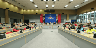 İstanbul Valiliği: İlimizde ana arterler başta olmak üzere tüm yollar