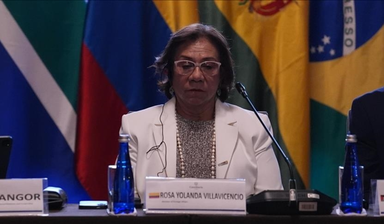 Kolombiya: Olası bir saldırı karşısında egemenliğimizi askeri yollarla savunacağız