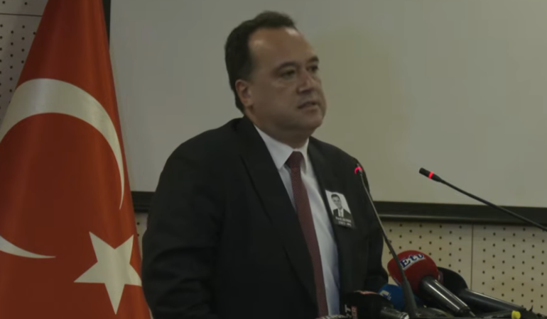 Manisa Büyükşehir Belediye Başkanı Dutlulu’dan İtfaiye Ruhsat Ekibine ‘Neden işi yavaşlatıyorsunuz’ operasyonu