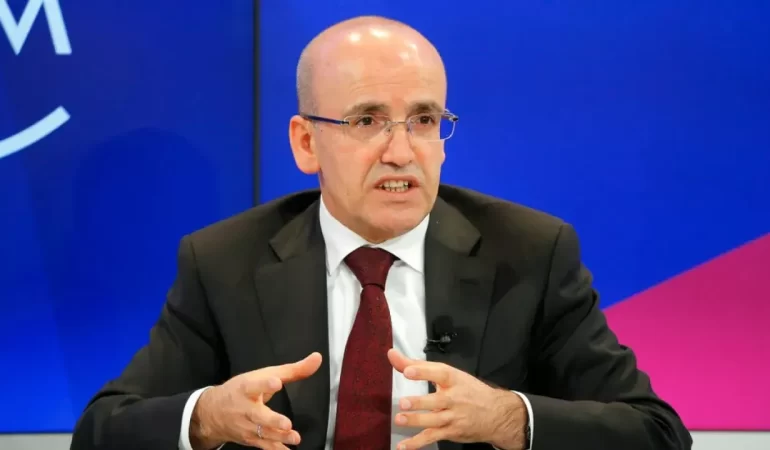Mehmet Şimşek: Enflasyon beklentilerindeki düşüş eğilimi sürüyor