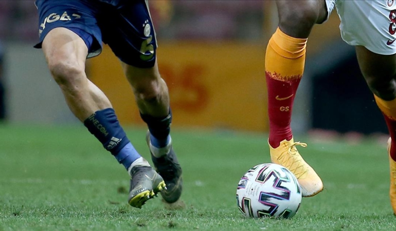 TFF, Galatasaray-Fenerbahçe derbisinin saatini değiştirdi