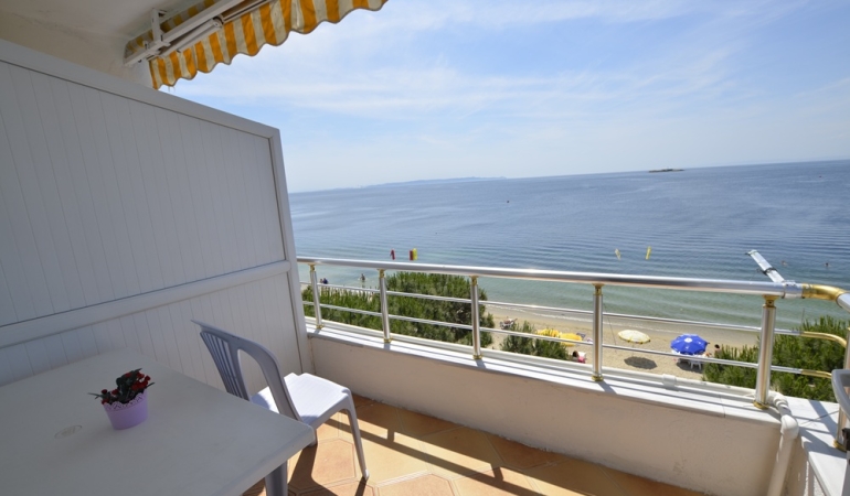 Avşa Adası Nerede ve Neden Bu Kadar Tercih Ediliyor?