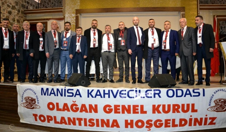 Manisalı genç başkan Uğursalan, 12 yıl sonra babasının başkanlık koltuğunu kazandı