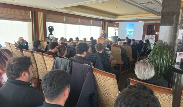 6 Şubat’ta İsias Otel’de yaşamını yitiren rehberler anıldı