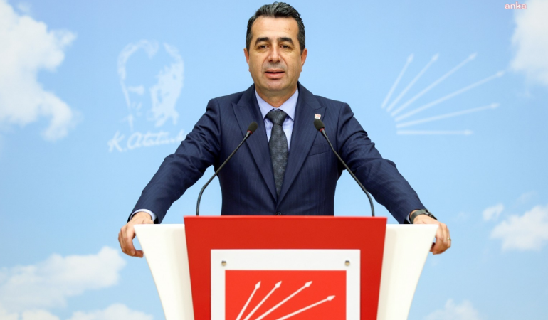 Adem: Kırsalda bereket sloganla değil, bütüncül politikayla olur