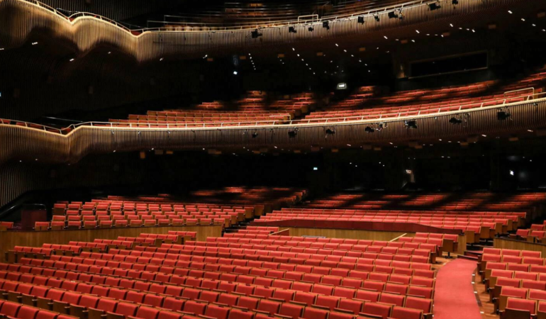 Beşiktaş Kaymakamlığı’ndan “toplumsal değerlerle bağdaşmaması” gerekçesiyle 2 konsere yasak