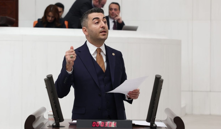 CHP’li Avşar’dan köprü ve otoyol özelleştirmelerine tepki: 2 yıllık koltukta 25 yıllık hesap yapmayın