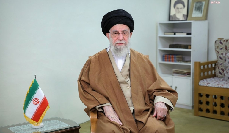 İran Ruhani Lideri Hamaney: ABD bir savaş başlatırsa çatışma bölgesel olur