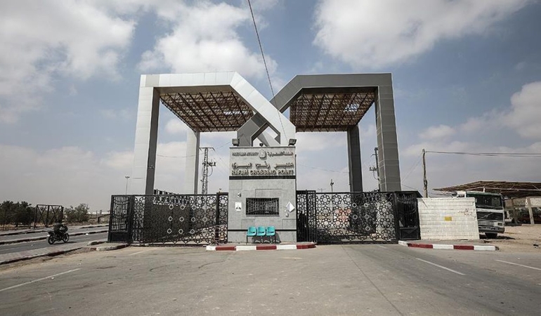 Refah Sınır Kapısı Gazze halkı için sınırlı yaya geçişine açıldı