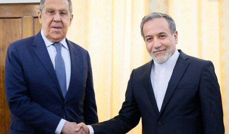Rusya Dışişleri Bakanı Lavrov, İranlı mevkidaşı Arakçi ile nükleer programı