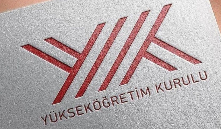 YÖK’ten uygulamalı eğitimde değişiklik: Uygulamalı eğitim en az bir dönem olacak