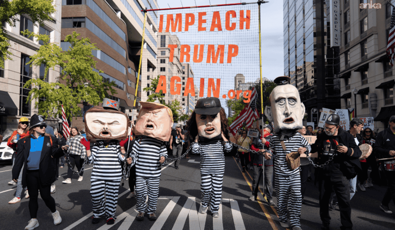 ABD’de “No Kings” eylemleri: Milyonlarca kişi Trump yönetimini protesto etti