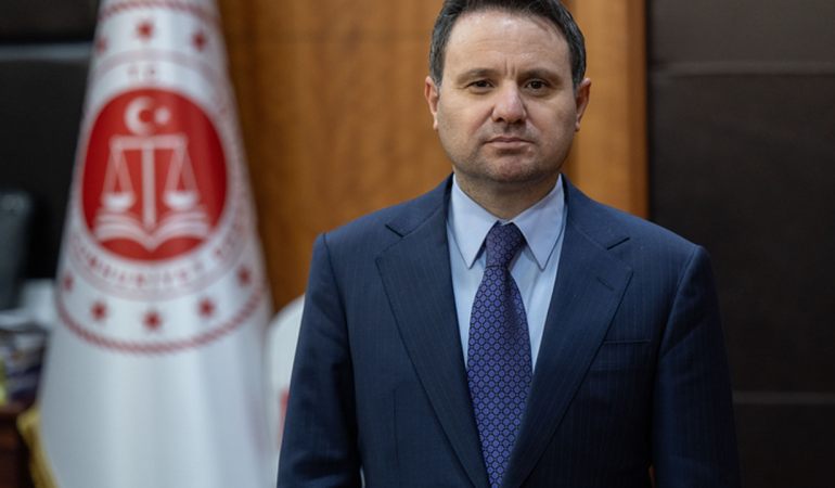 Akın Gürlek’ten Özgür Özel’e mal varlığı yanıtı: Hayal ürünü iddialar, yasal süreçleri derhal başlatıyorum