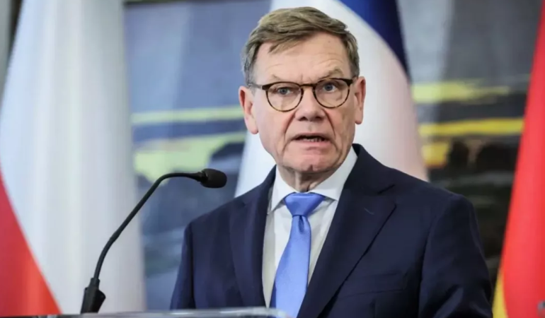 Almanya Dışişleri Bakanı Wadephul: İran’a karşı askeri operasyona katılmayacağız