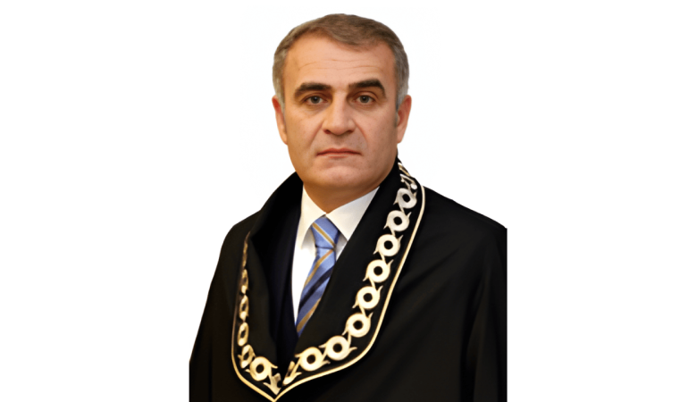 Anayasa Mahkemesi Başkanvekilliği'ne İrfan Fidan seçildi