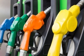 Benzin ve motorine zam bekleniyor