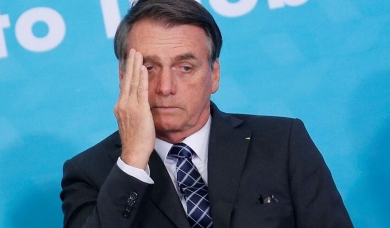 Bolsonaro'nun cezası geçici olarak ev hapsine çevrildi