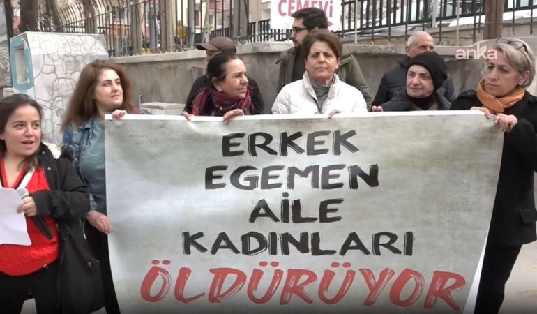 İHD: Kadına yönelik şiddet uygulamalarla meşrulaştırılmaktadır