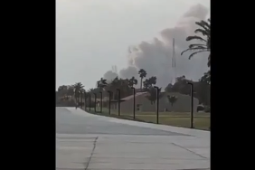 İran Suudi Arabistan'daki petrol rafinerisini vurdu